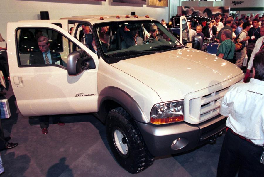  Ford Desert Excursion 1999 года  (фото 3 из 4)